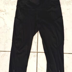 Lululemon Athletica Capri leggings
